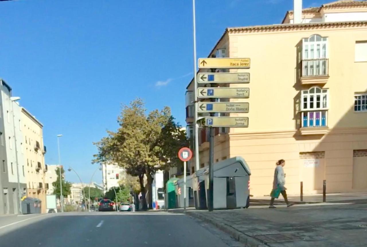 Apartamento La Estacion جيريز المظهر الخارجي الصورة